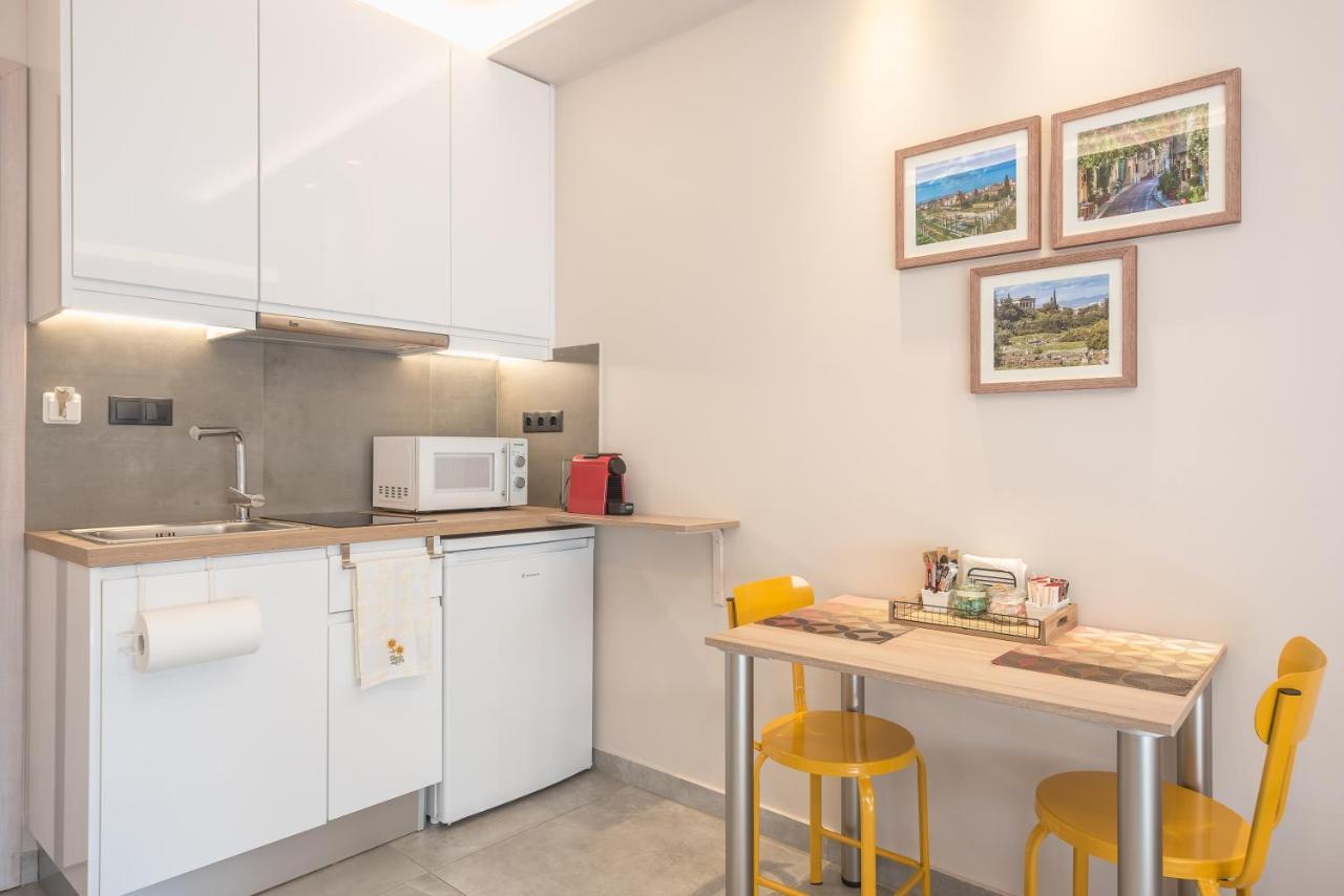 ✰Bright, Renovated, Spacious And Cosy Studio✰ Athena Bagian luar foto